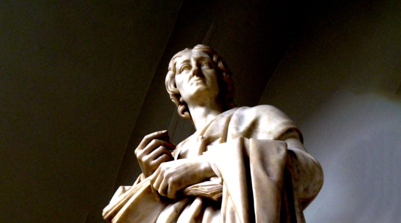 Richard Westmacott's marble sculpture of John Locke (c.1808) on display in the University College London (UCL) main building. Wikimedia Commons. Ethan Doyle White.