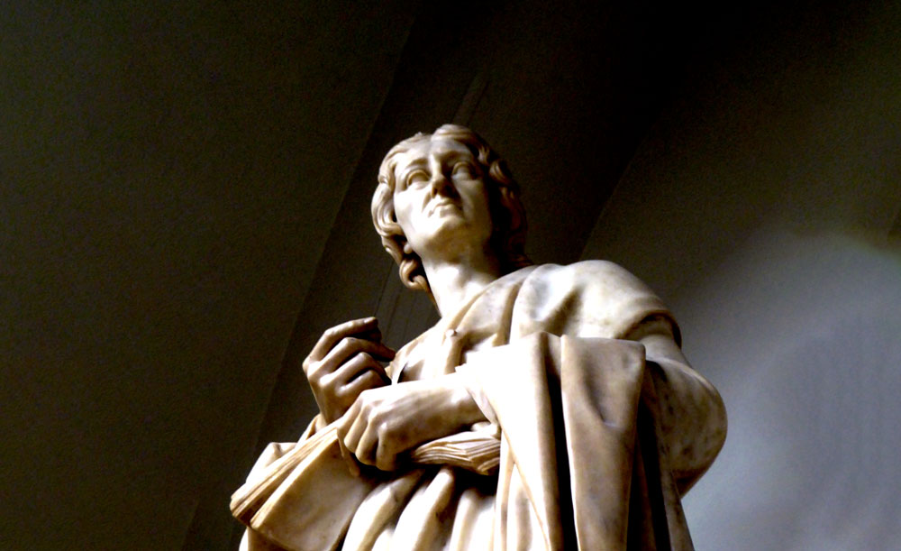 Richard Westmacott's marble sculpture of John Locke (c.1808) on display in the University College London (UCL) main building. Wikimedia Commons. Ethan Doyle White.
